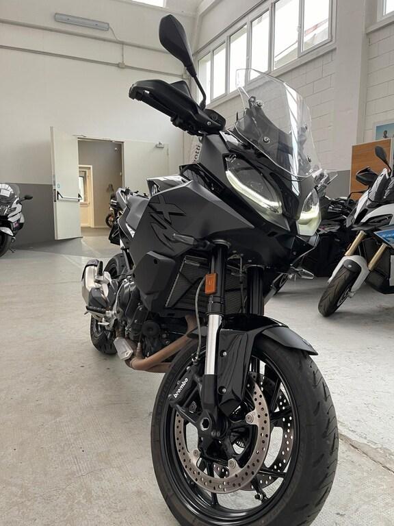 F 900 XR