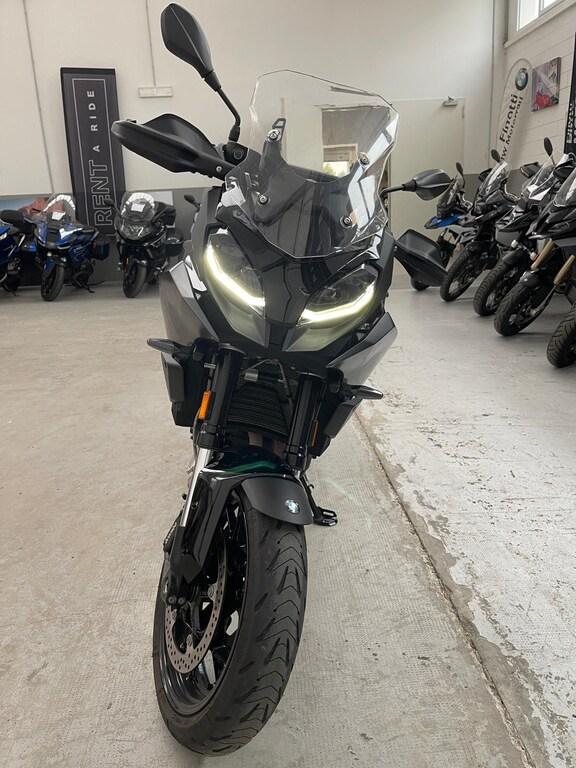 F 900 XR