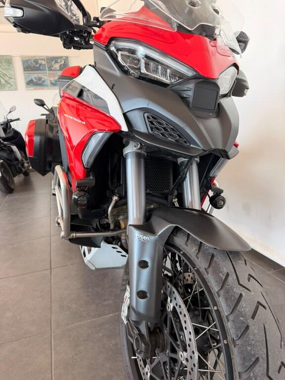 MULTISTRADA V4