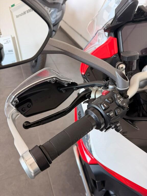 MULTISTRADA V4