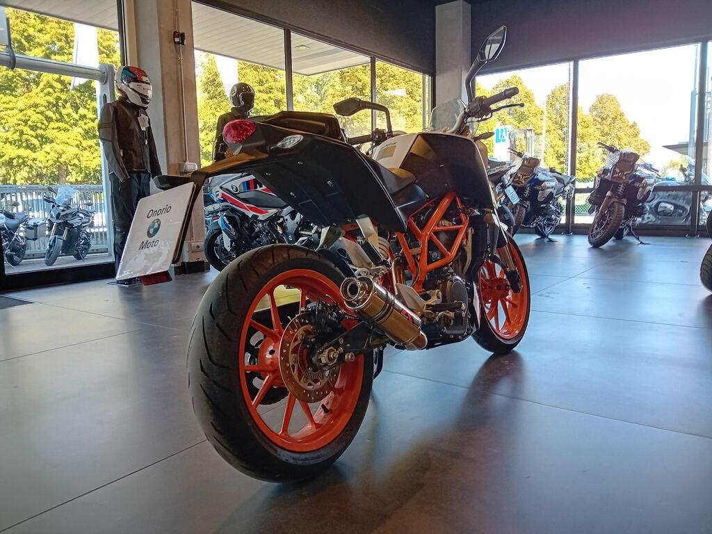 390 DUKE