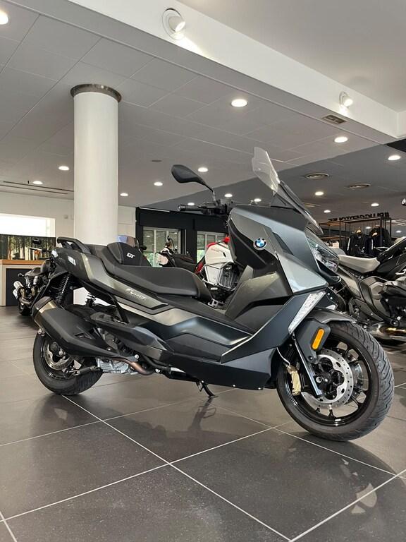 C 400 GT