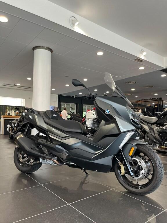 C 400 GT