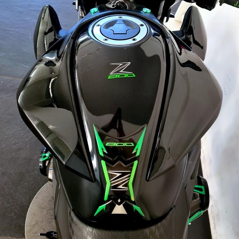 Z 800