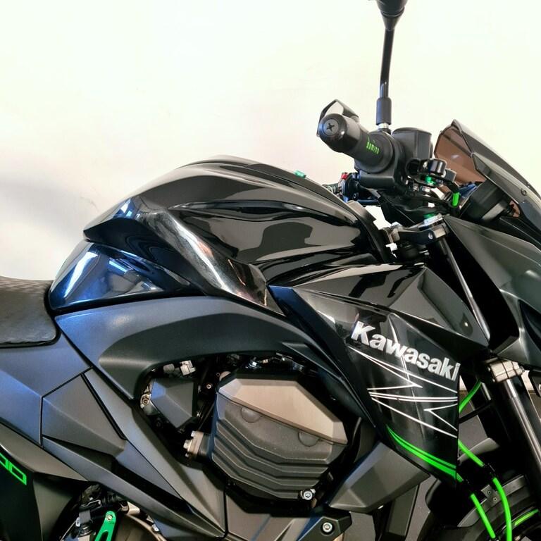 Z 800
