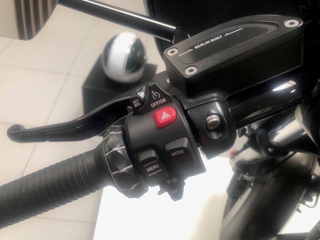 R 18