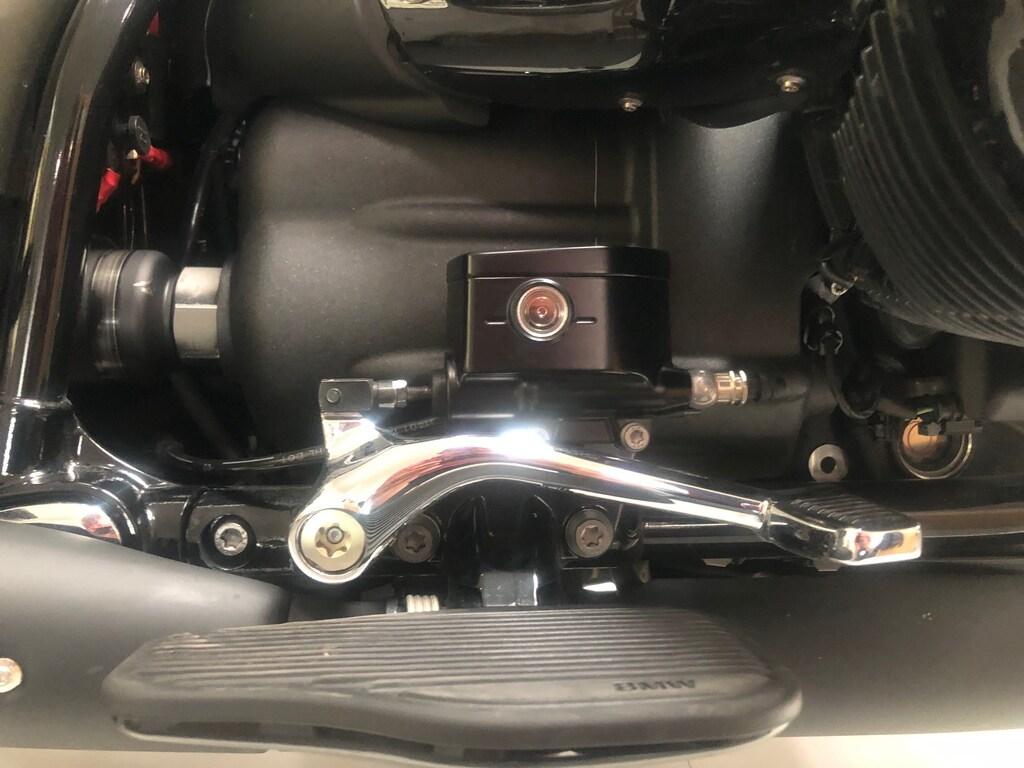 R 18