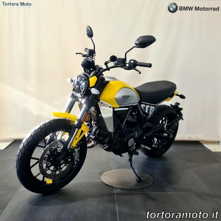SCRAMBLER 800