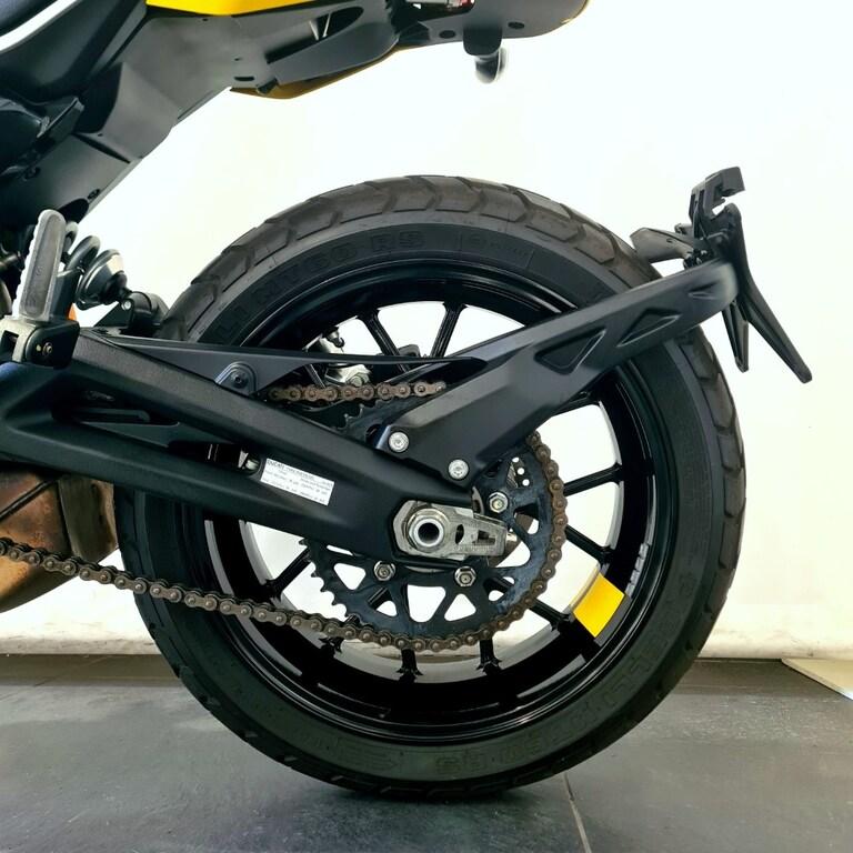SCRAMBLER 800