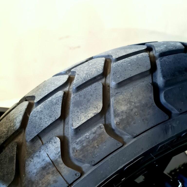 SCRAMBLER 800