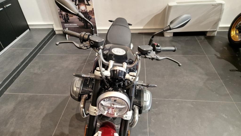 R 12