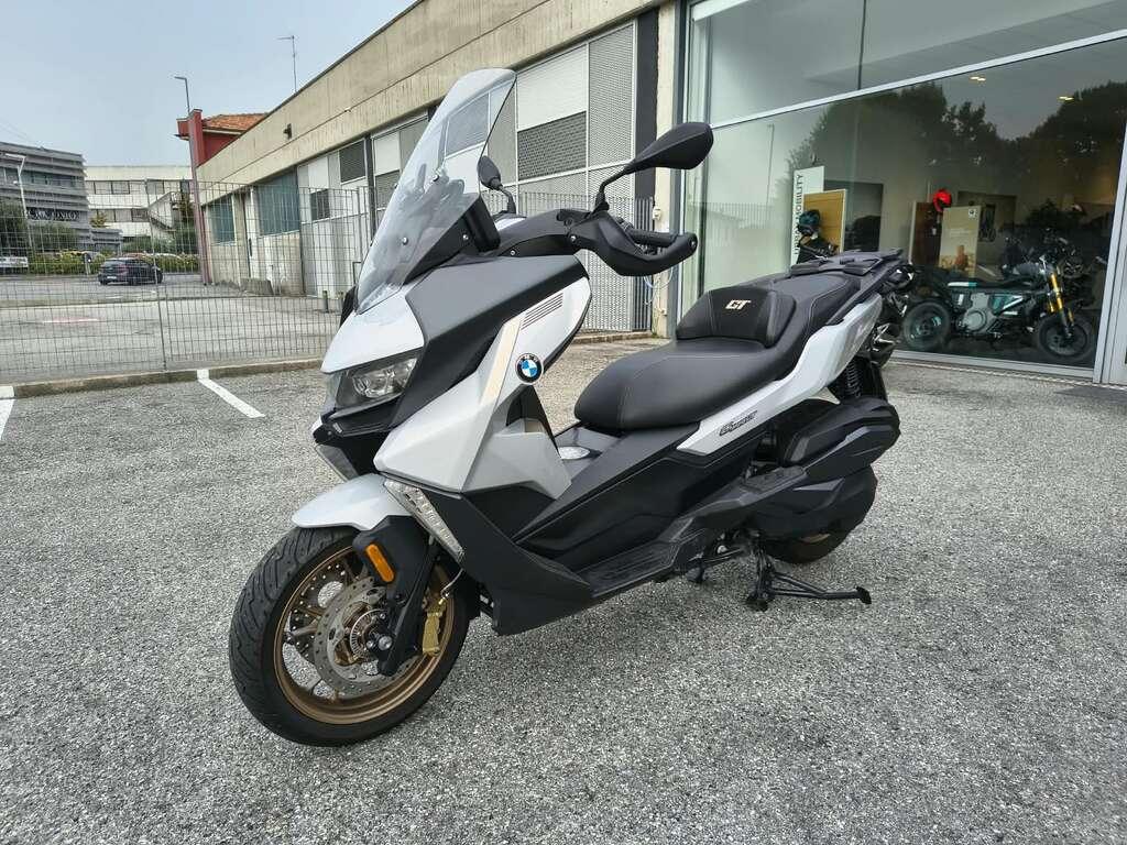 C 400 GT
