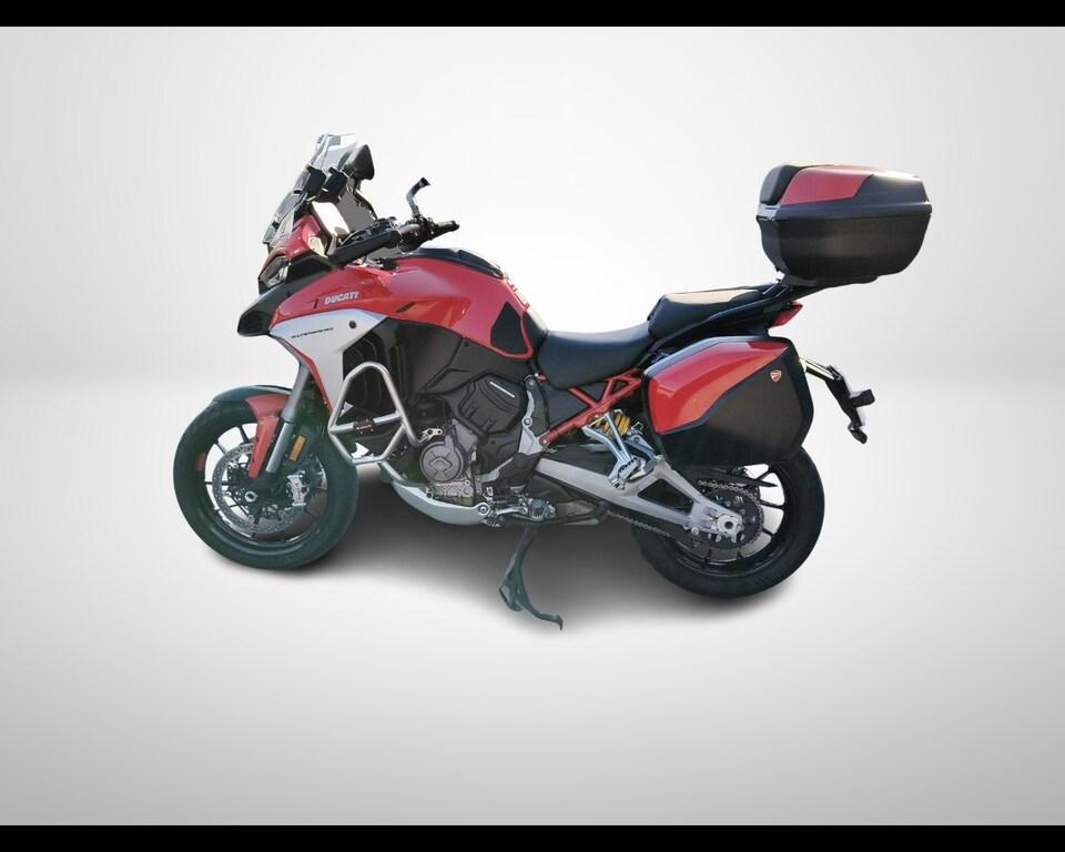 MULTISTRADA V4