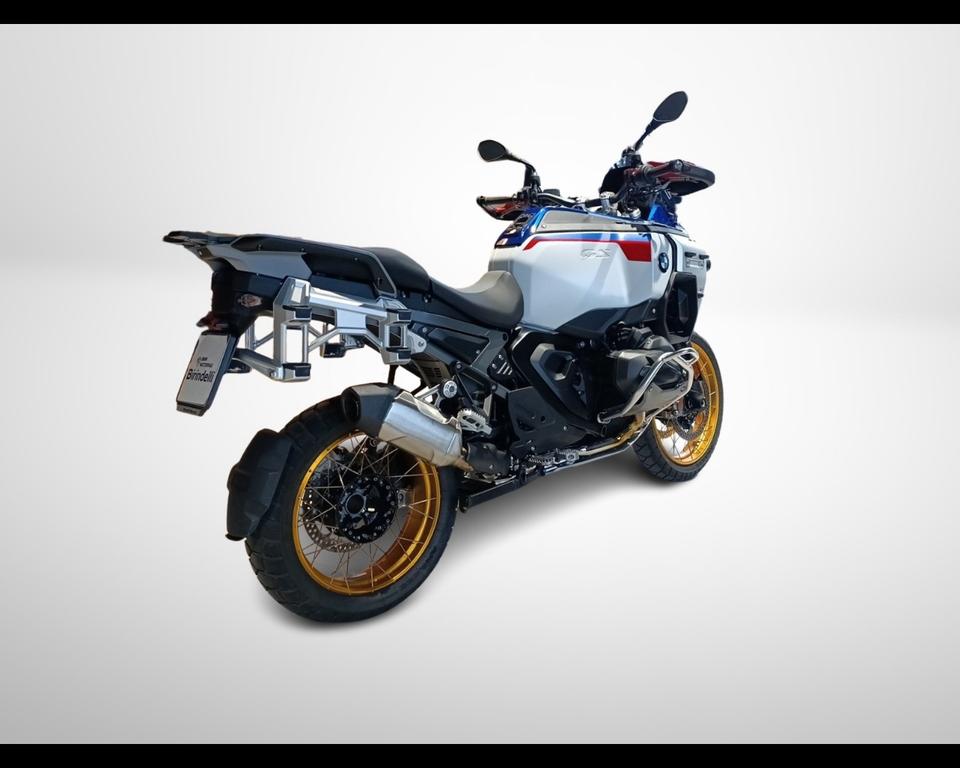 MULTISTRADA V4
