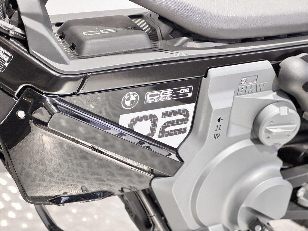 CE 02