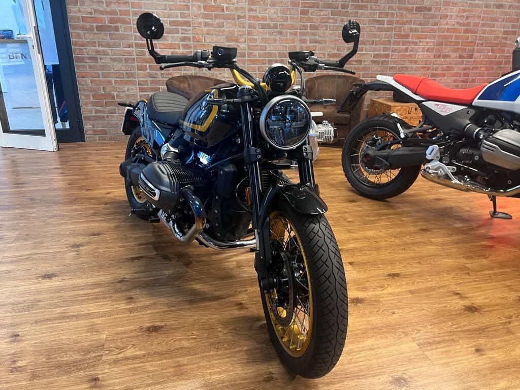 R 12