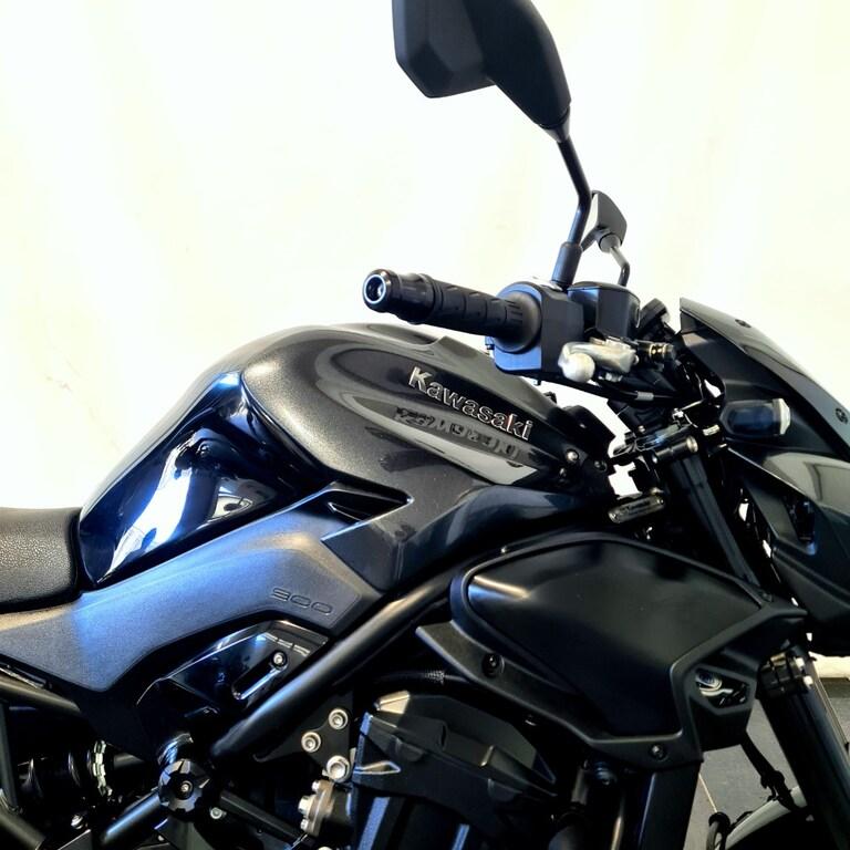 Z 900