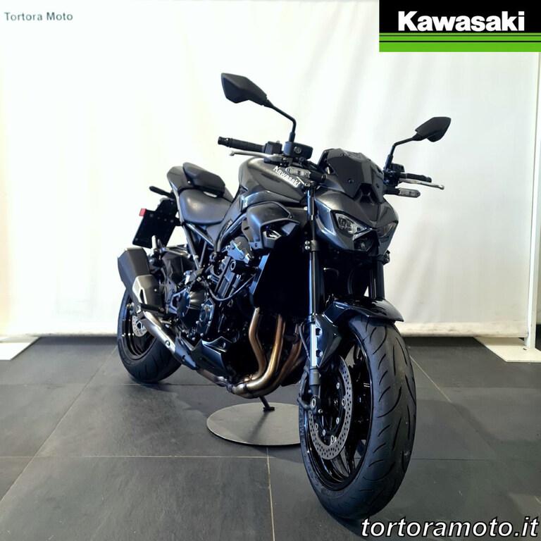 Z 900