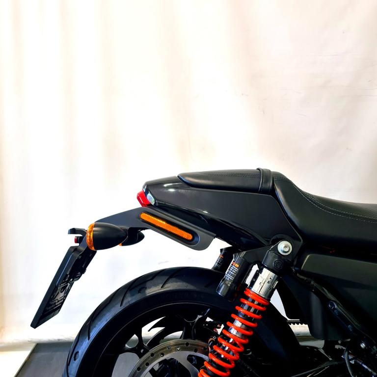 STREET ROD 750