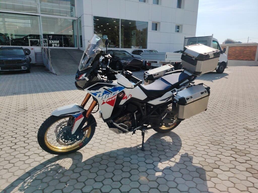 AFRICA TWIN 1100
