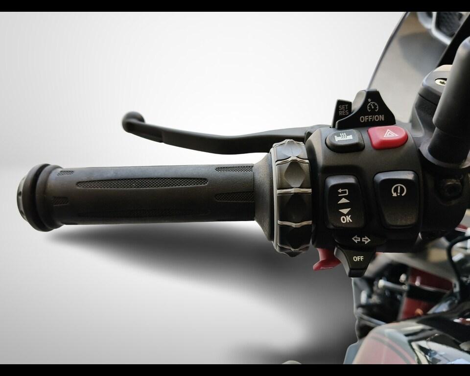 R 12