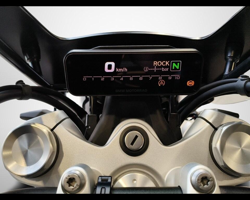 R 12
