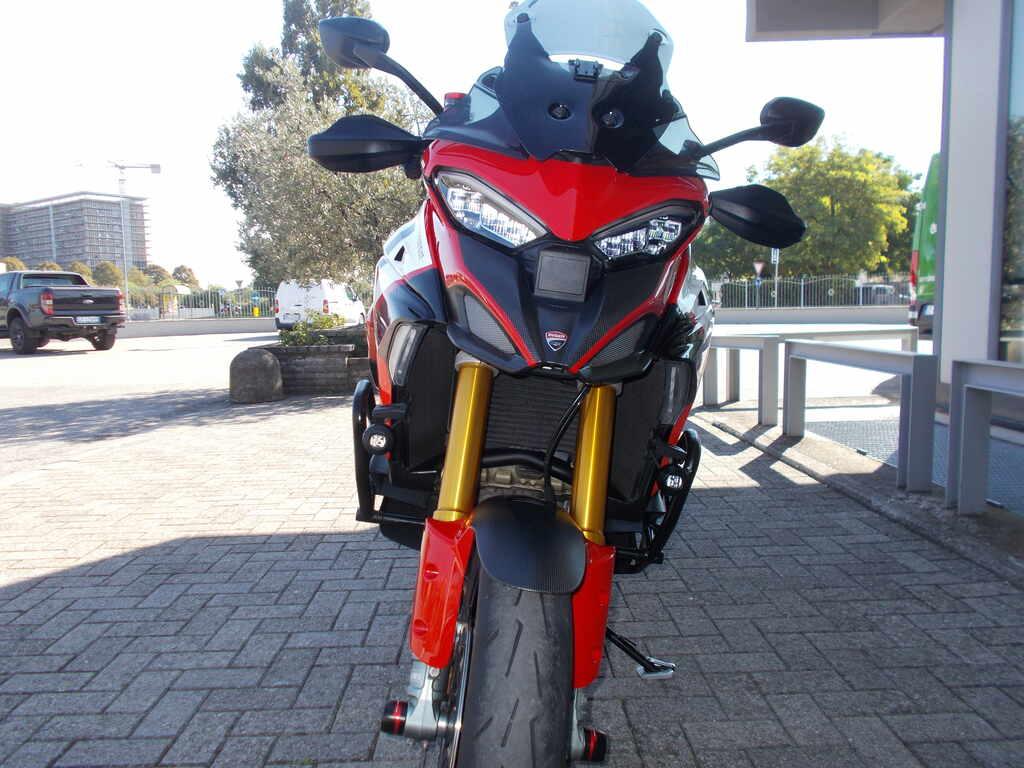 MULTISTRADA V4