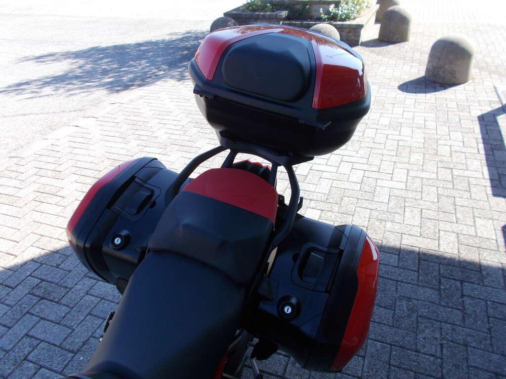 MULTISTRADA V4