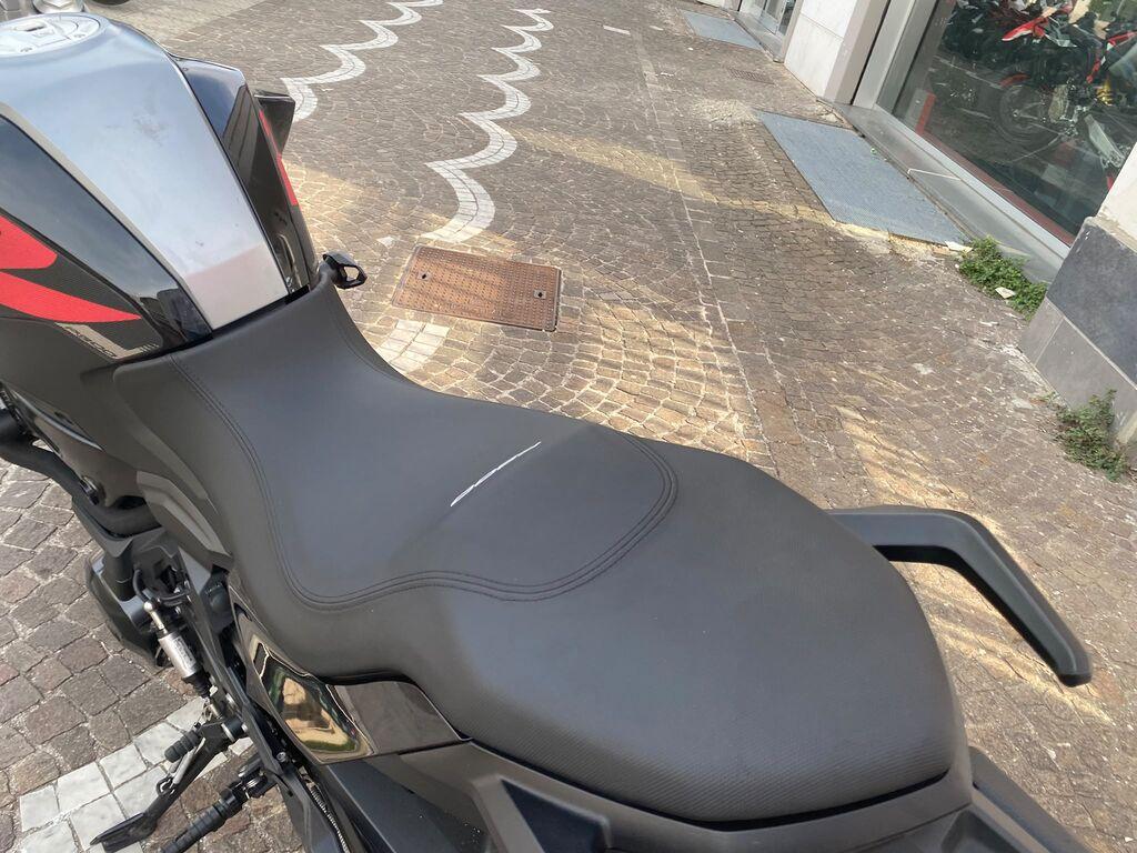 F 900 R