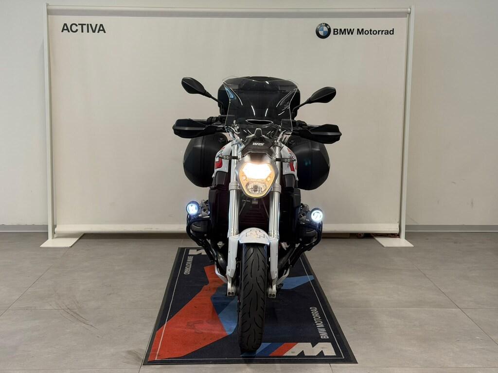 R 1200 R
