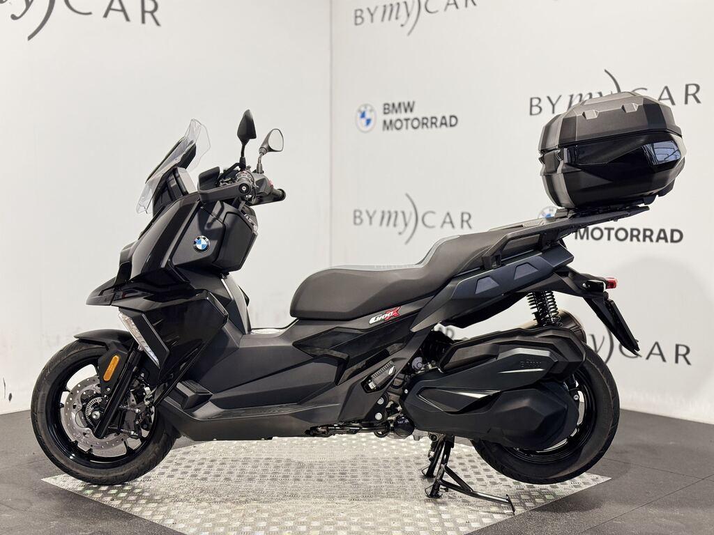 C 400 X