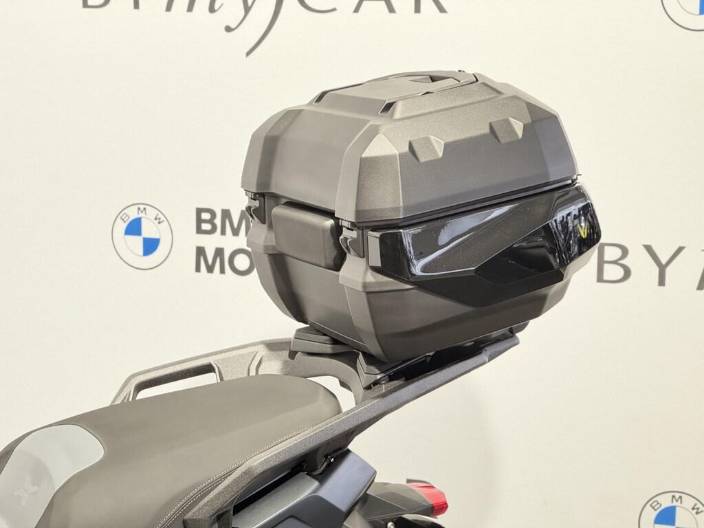 C 400 X