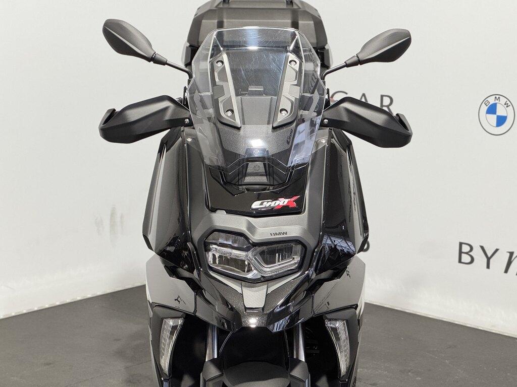 C 400 X