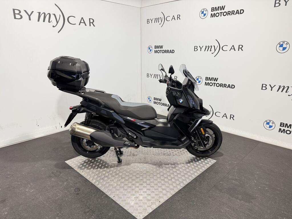 C 400 X