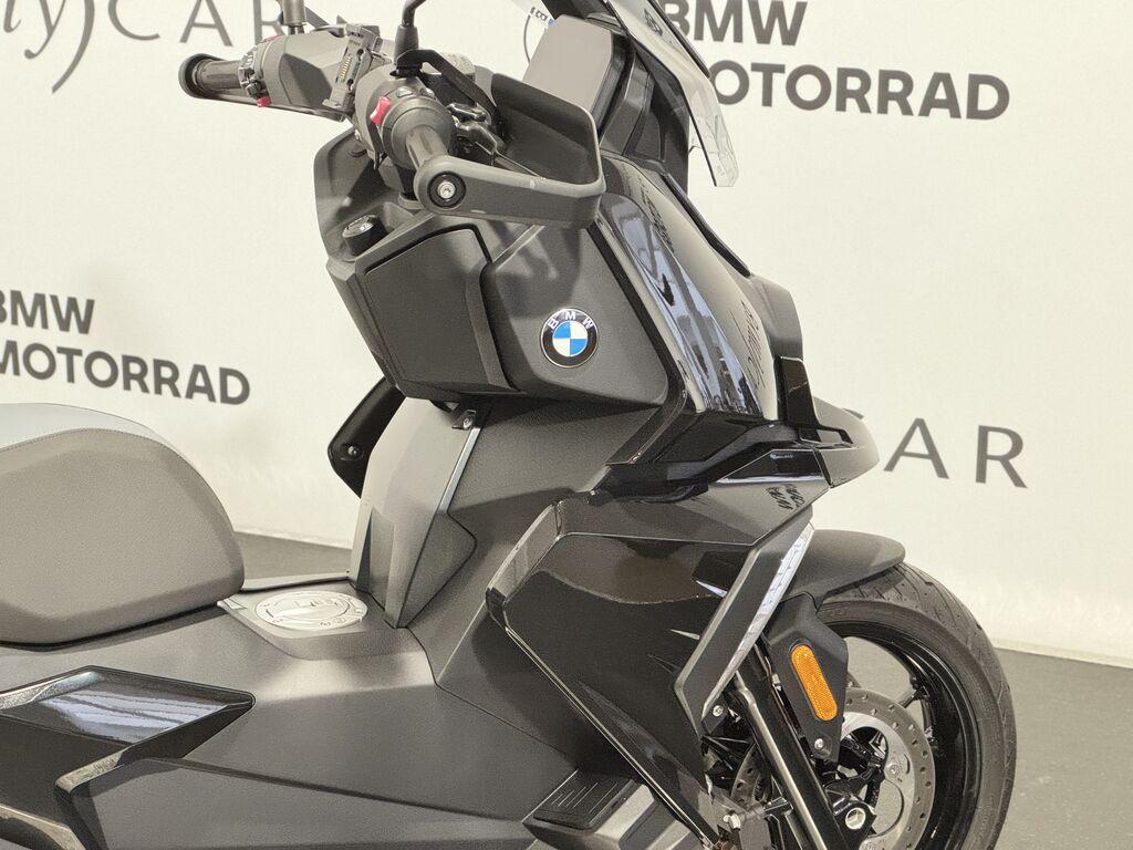 C 400 X