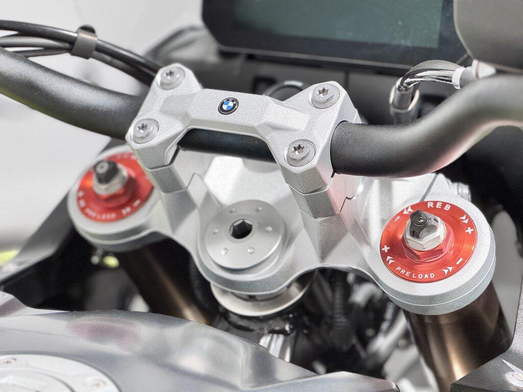 F 900 GS