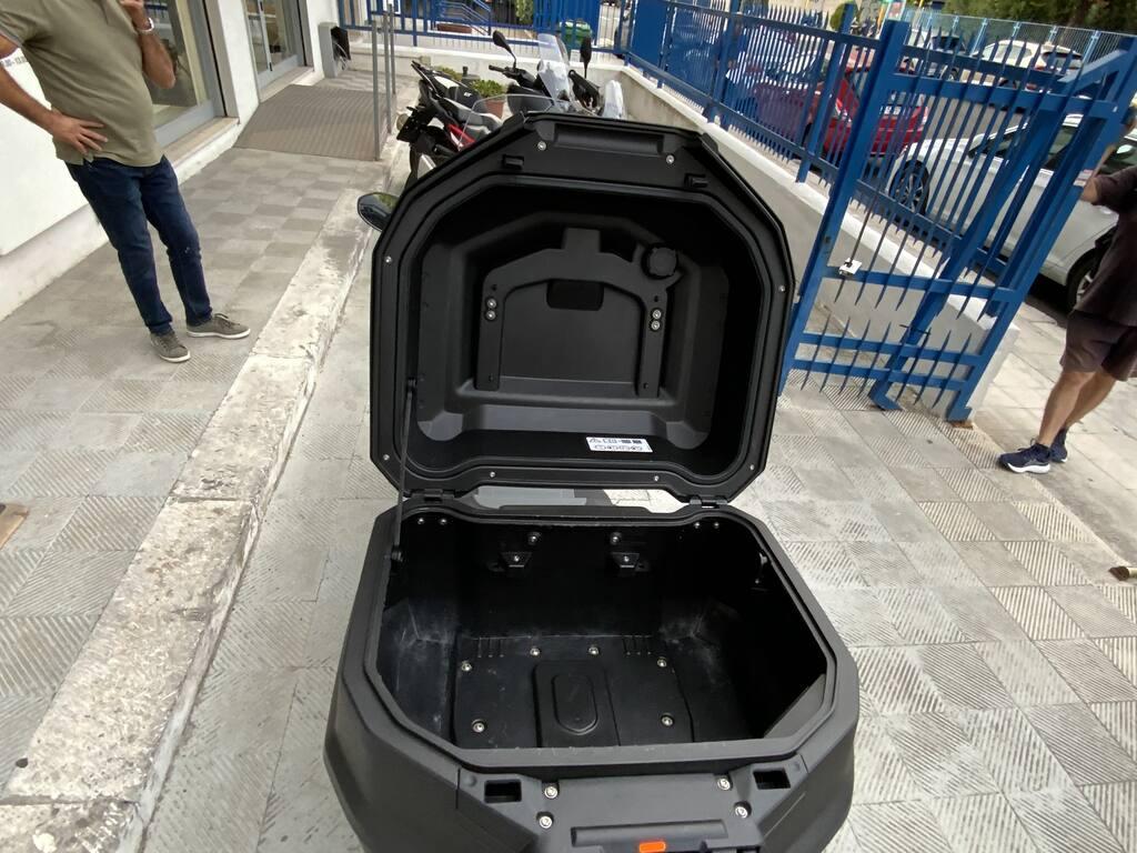 C 400 X