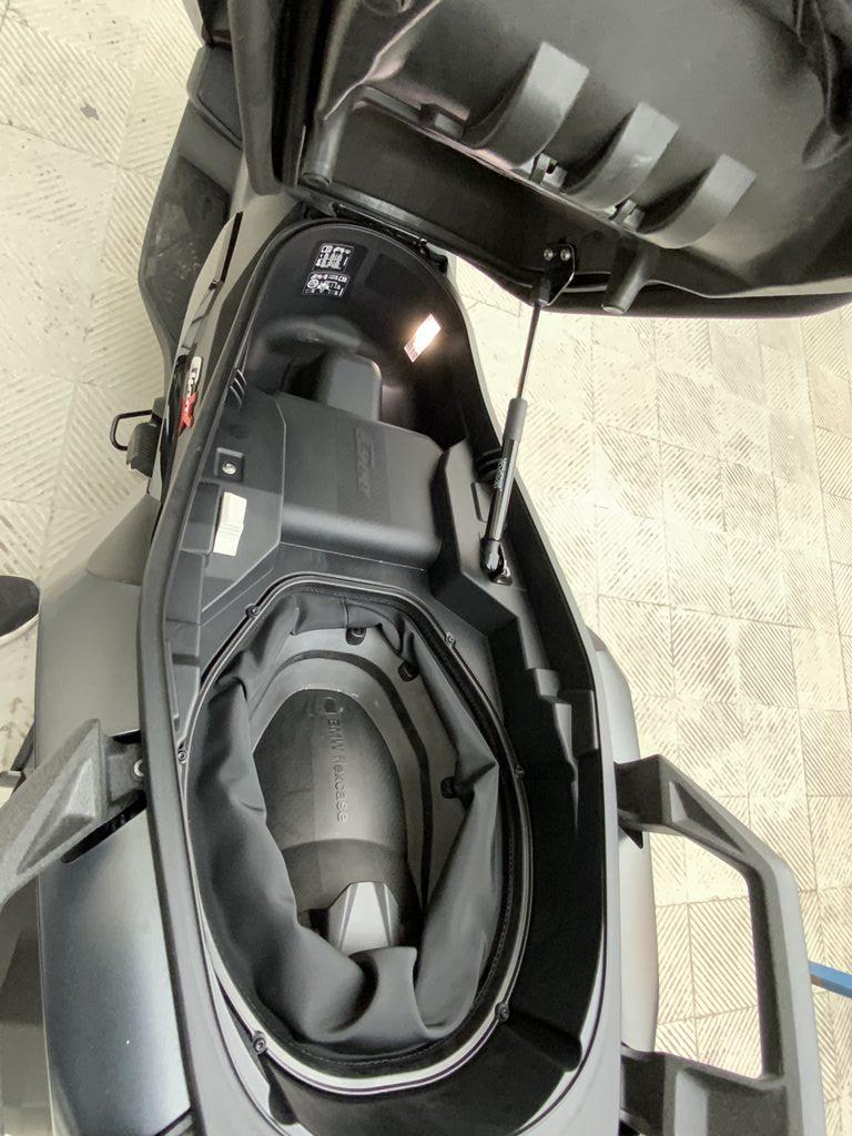 C 400 X