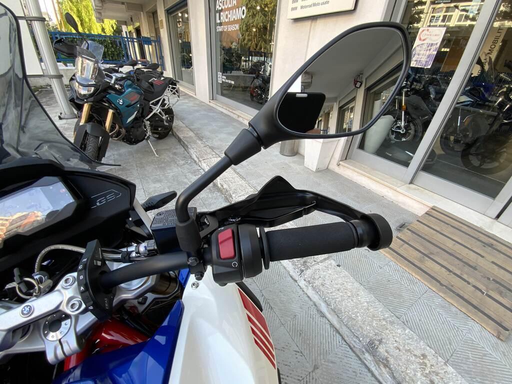 G 310 GS
