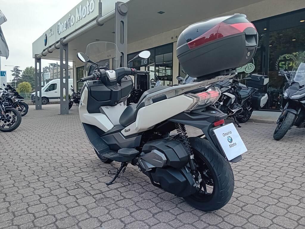 C 400 GT