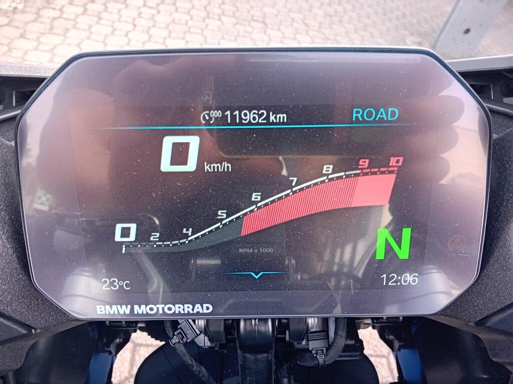 R 1300 RS