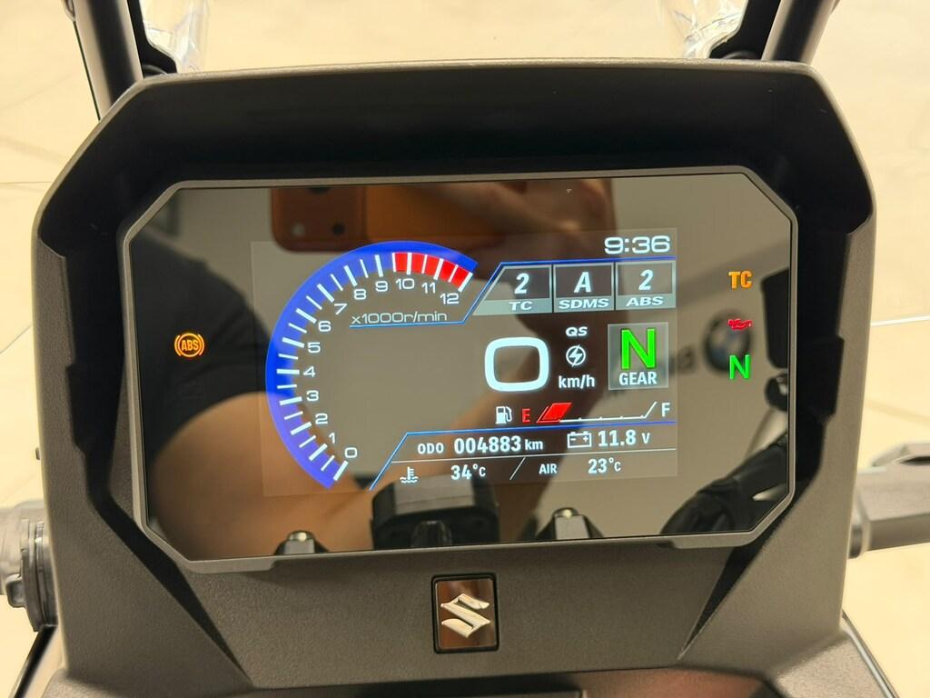 V-STROM 800