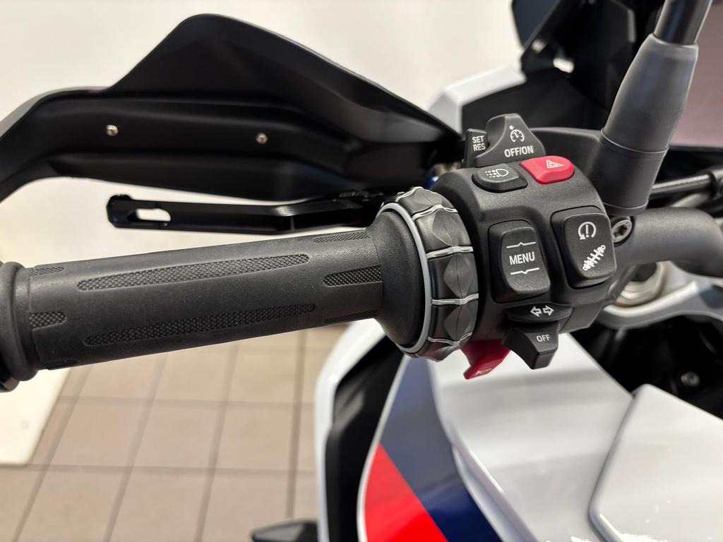S 1000 XR