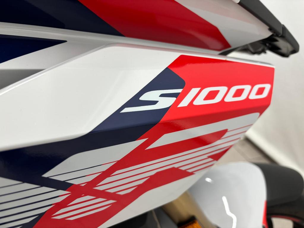 S 1000 XR