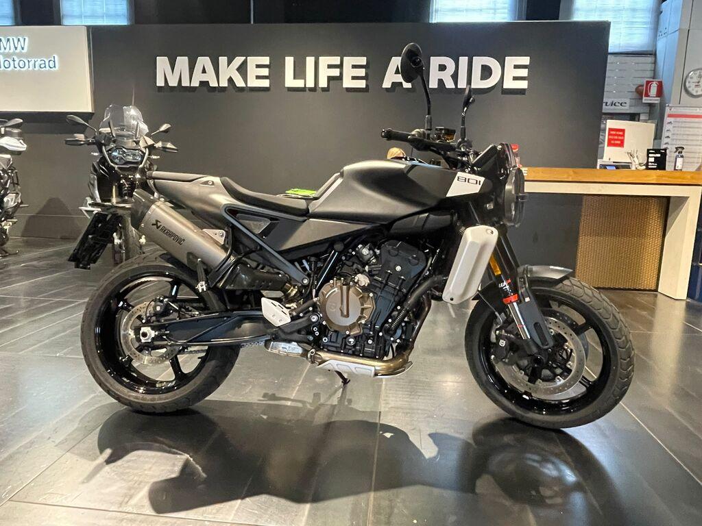 SVARTPILEN 801