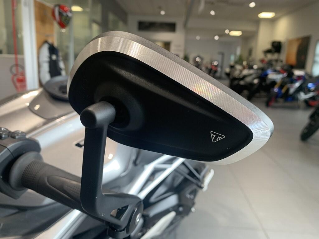 STREET TRIPLE 765