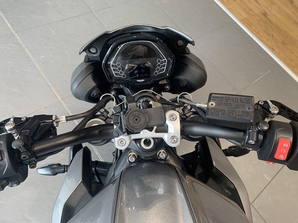 STREET TRIPLE 765