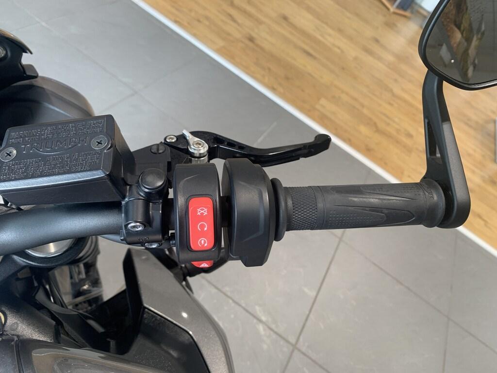 STREET TRIPLE 765