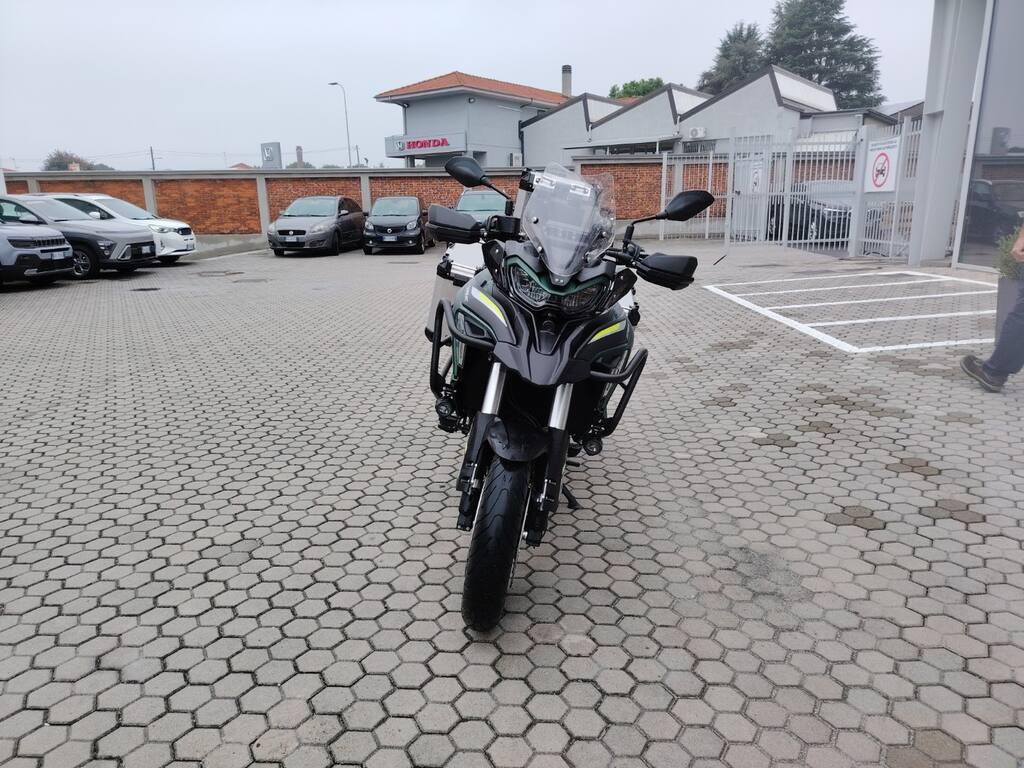 TRK 702