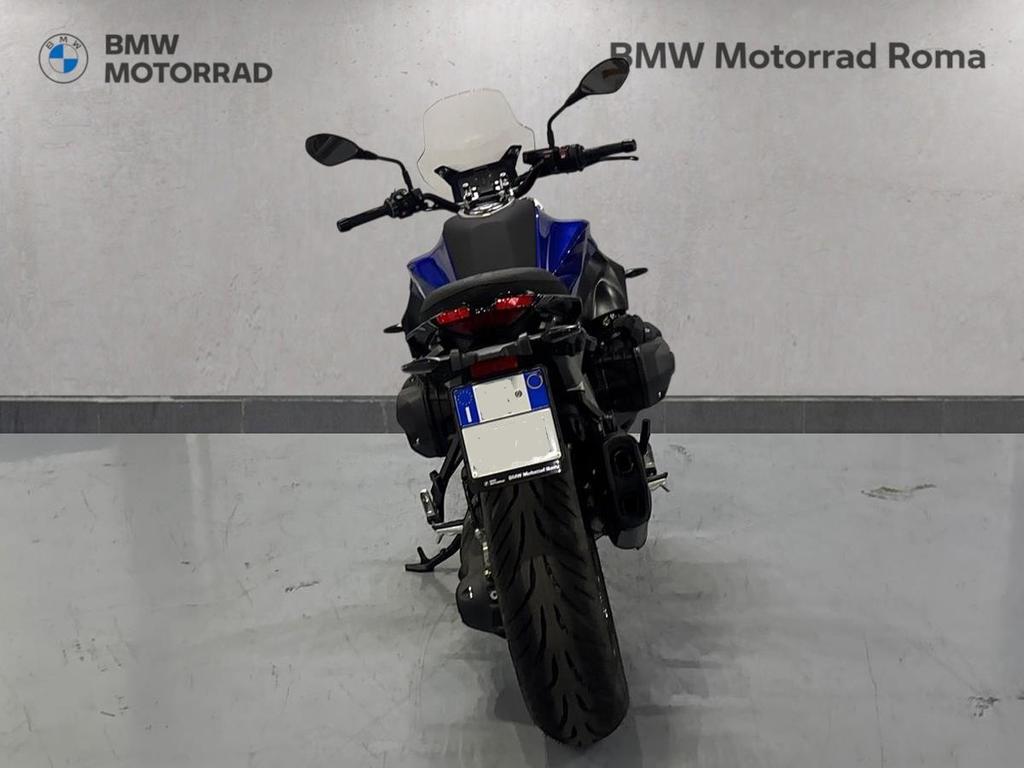 R 1300 R